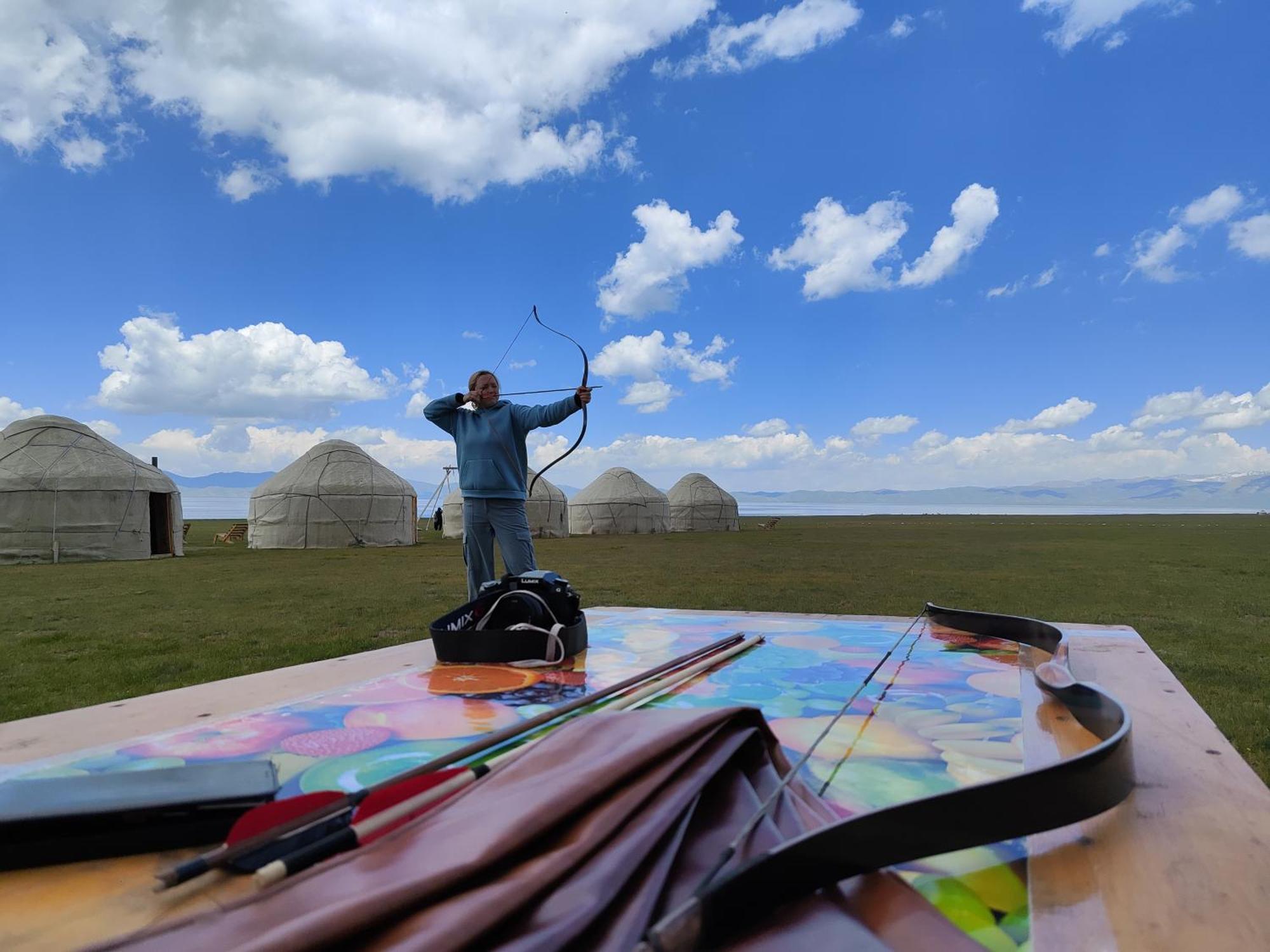 Yurt Camp Ali-Nur At Lake Song-Kol Юрточный Лагерь Али-Нур Озеро Сон-Куль Сон-Куль Кыргызстан Нарын Kyrgyzstan Naryn Exterior photo